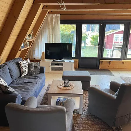 Dom wakacyjny Ferienhaus Ostseemoewe *